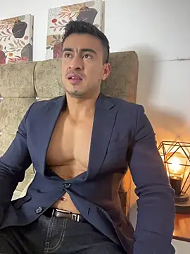 Snapshot of Chris_Clarck chatting on November 2025 08:22:02 PM Chris Clarck online show from November 2025 08:22:02 PM