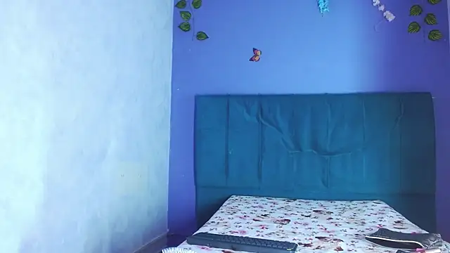 aperlacandycm01 online show from November 2025 04:22:01 AM