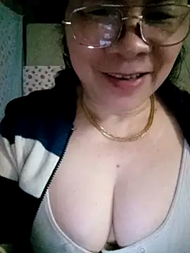 small-house123 online show from February 2026 11:18:01 AM