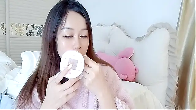 lookbyby online show from December 2025 03:55:01 AM