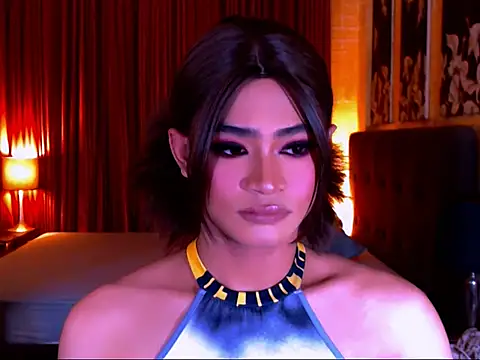 Snapshot of AthisaMooreTS chatting on December 2025 08:07:02 PM AthisaMooreTS online show from December 2025 08:07:02 PM