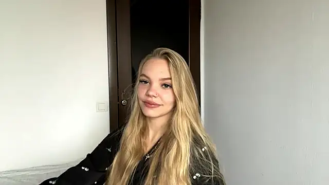 SweetAmelia69 online show from November 2025 05:52:01 AM