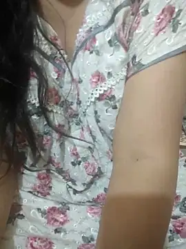 Snapshot of mouni499 chatting on May 2026 07:03:01 AM mouni499 online show from May 2026 07:03:01 AM