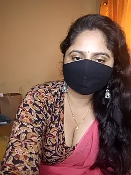 Snapshot of mouni499 chatting on July 2026 10:13:01 AM mouni499 online show from July 2026 10:13:01 AM