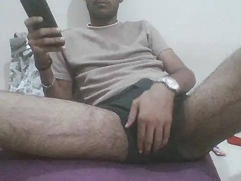 Snapshot of Bull_Dick_69 chatting on May 2026 06:13:01 PM Bull Dick 69 online show from May 2026 06:13:01 PM