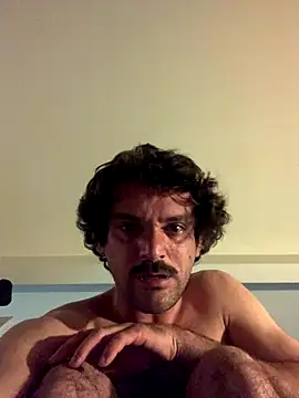 Snapshot of Cpat chatting on November 2025 06:32:01 PM Cpat online show from November 2025 06:32:01 PM