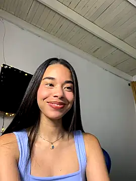 Snapshot of Milleradhara24 chatting on November 2025 01:27:01 AM Milleradhara24 online show from November 2025 01:27:01 AM