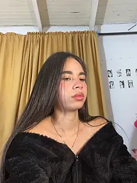 Snapshot of Milleradhara24 chatting on July 2026 04:19:01 AM Milleradhara24 online show from July 2026 04:19:01 AM