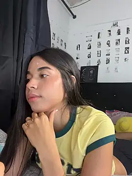 Snapshot of Milleradhara24 chatting on July 2026 02:22:02 AM Milleradhara24 online show from July 2026 02:22:02 AM