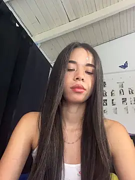 Snapshot of Milleradhara24 chatting on August 2026 02:55:02 AM Milleradhara24 online show from August 2026 02:55:02 AM