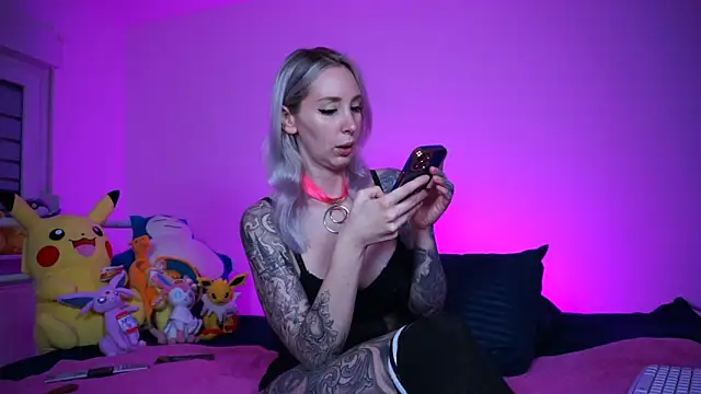 Snapshot of StellaCinderella chatting on November 2025 02:40:02 PM StellaCinderella online show from November 2025 02:40:02 PM