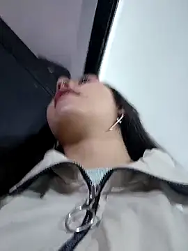 Snapshot of naughtygoddesss_ chatting on November 2025 01:07:02 AM naughtygoddesss online show from November 2025 01:07:02 AM