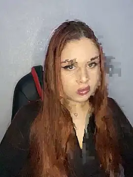 Snapshot of Miss_LindaFoxy chatting on December 2025 02:22:01 PM Miss LindaFoxy online show from December 2025 02:22:01 PM