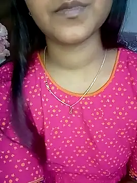 Snapshot of Neha533 chatting on November 2025 05:48:01 PM Neha533 online show from November 2025 05:48:01 PM