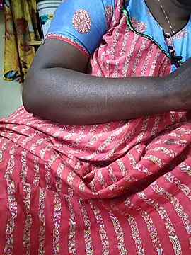 Snapshot of hyd_couple7878 chatting on November 2025 05:38:01 PM hyd couple7878 online show from November 2025 05:38:01 PM