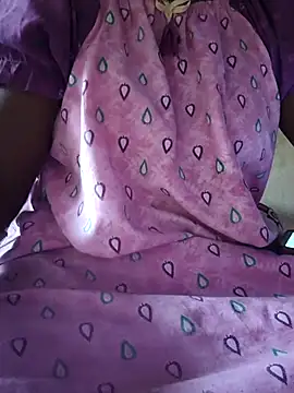 Snapshot of hyd_couple7878 chatting on December 2025 10:02:01 AM hyd couple7878 online show from December 2025 10:02:01 AM