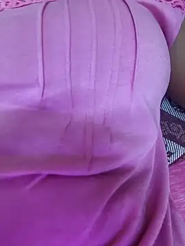 Snapshot of hyd_couple7878 chatting on December 2025 08:53:01 AM hyd couple7878 online show from December 2025 08:53:01 AM