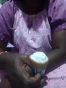 hyd couple7878 online show from April 2026 03:28:01 PM