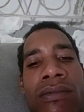 SCHUAGGY05 online show from December 2025 10:00:01 AM