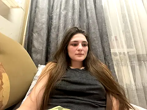 HelgaMun online show from November 2025 03:17:01 AM