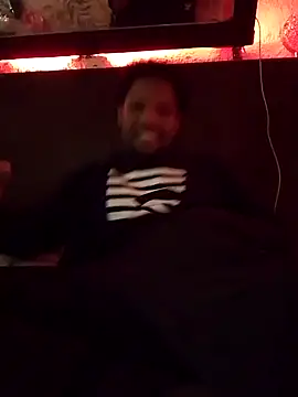 Snapshot of Angel23cm1 chatting on February 2026 10:35:02 PM Angel23cm1 online show from February 2026 10:35:02 PM