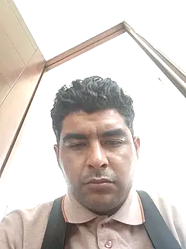 Snapshot of Yerackhip chatting on November 2025 09:17:01 PM Yerackhip online show from November 2025 09:17:01 PM