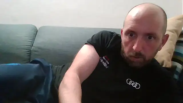 luca beech88 online show from April 2026 06:32:02 PM