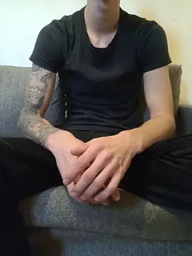 Snapshot of DeepSecret0 chatting on November 2025 02:50:02 PM DeepSecret0 online show from November 2025 02:50:02 PM