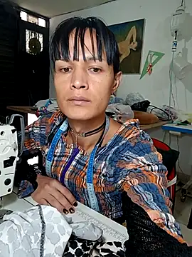 PaulinaLondra2 online show from November 2025 02:27:02 PM