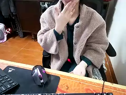 ---Lusi03--- online show from February 2026 03:27:02 PM