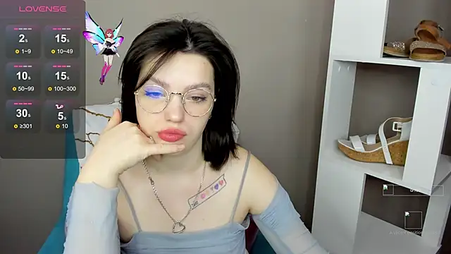 Karina Kellyy online show from November 2025 02:12:02 AM