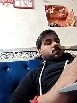 naughtyboyjii online show from November 2025 06:01:01 AM