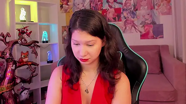 SaraDenars online show from November 2025 05:29:02 AM