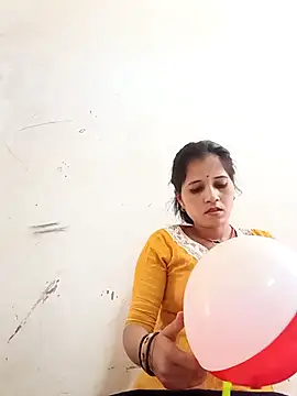 Snapshot of Sanjna_babby chatting on April 2026 06:09:01 AM Sanjna babby online show from April 2026 06:09:01 AM