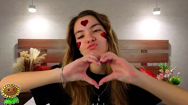 Snapshot of MargieDavidson chatting on February 2026 09:08:02 AM MargieDavidson online show from February 2026 09:08:02 AM