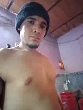 Snapshot of MrRichardWT_2001ATD chatting on November 2025 08:20:01 PM MrRichardWT 2001ATD online show from November 2025 08:20:01 PM