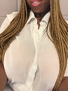 Snapshot of Naughty_JessieX chatting on November 2025 06:29:01 PM Naughty JessieX online show from November 2025 06:29:01 PM