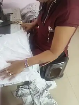 Snapshot of Lailamajnu1996 chatting on January 2026 05:34:02 AM Lailamajnu1996 online show from January 2026 05:34:02 AM