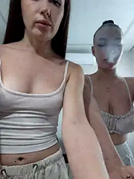 Snapshot of MelissaPinkiss chatting on November 2025 11:31:02 AM MelissaPinkiss online show from November 2025 11:31:02 AM