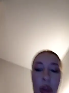 Snapshot of MelissaPinkiss chatting on December 2025 01:17:02 PM MelissaPinkiss online show from December 2025 01:17:02 PM