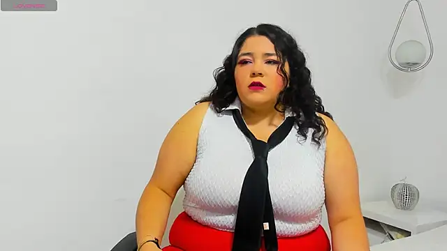 Lilith Aliany  online show from December 2025 12:14:02 PM