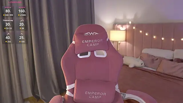 Snapshot of ohmyElly chatting on November 2025 04:39:02 PM ohmyElly online show from November 2025 04:39:02 PM