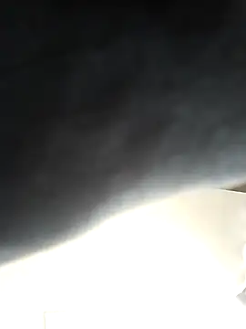 Xeena  online show from December 2025 07:52:01 PM