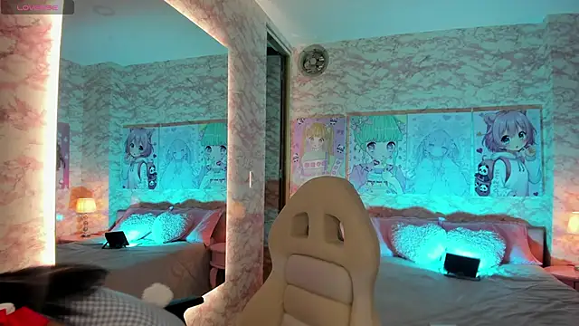 sensual skinny online show from December 2025 01:32:02 AM