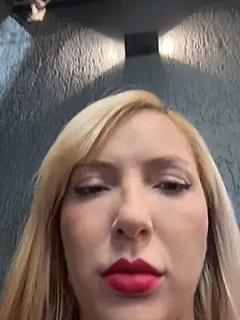 melisboa online show from May 2026 02:52:02 AM