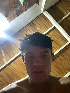 Snapshot of meliodas_23cm chatting on December 2025 03:12:02 AM meliodas 23cm online show from December 2025 03:12:02 AM