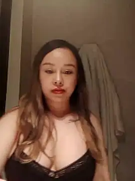 Snapshot of thu-cuoi chatting on November 2025 05:10:01 AM thu-cuoi online show from November 2025 05:10:01 AM