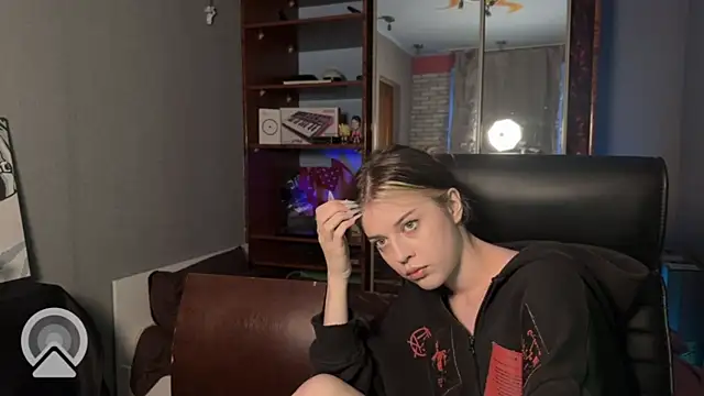 t files x online show from April 2026 02:51:02 AM