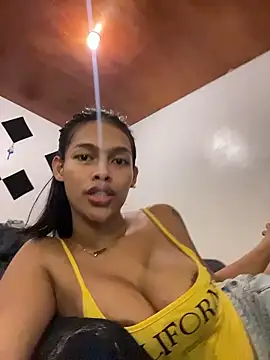 Snapshot of miapasitaa chatting on January 2026 09:58:02 AM miapasitaa online show from January 2026 09:58:02 AM