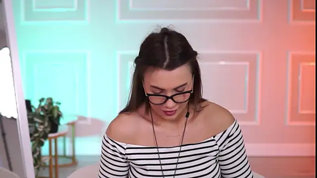 KarinaKokhana online show from November 2025 09:31:02 AM